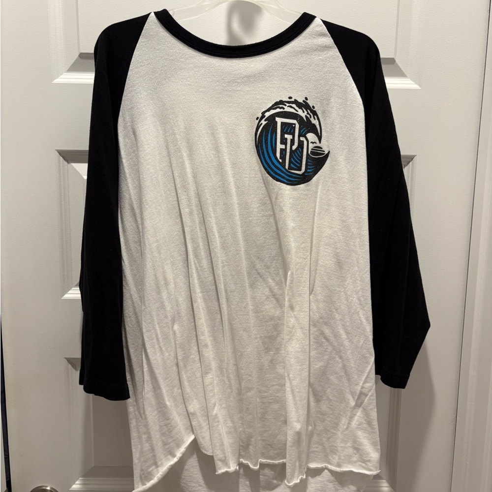 Parkway Drive ‘Vice Grip’ Raglan Shirt Size XXL